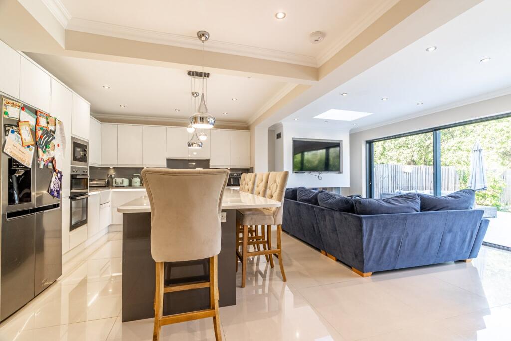 Additional image 2 of Napsbury Lane, St. Albans, Hertfordshire, AL1