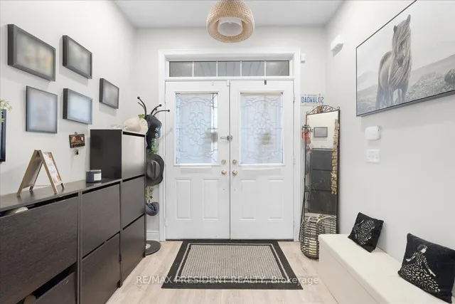 Additional image 4 of 56 Natronia Tr