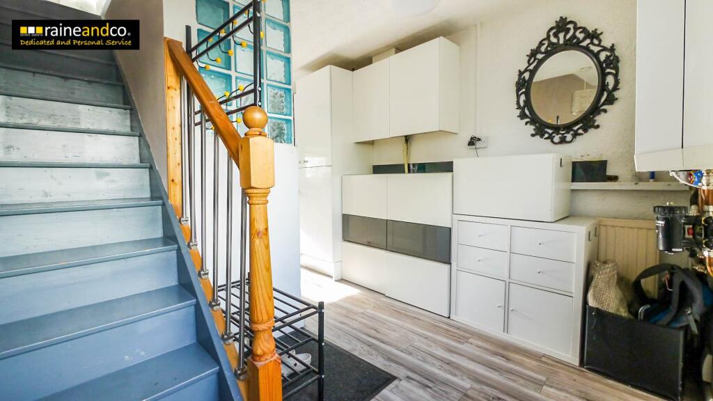 Additional image 13 of Robins Way, Hatfield