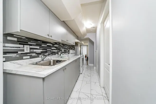 Additional image 35 of 44 Davenfield Circ