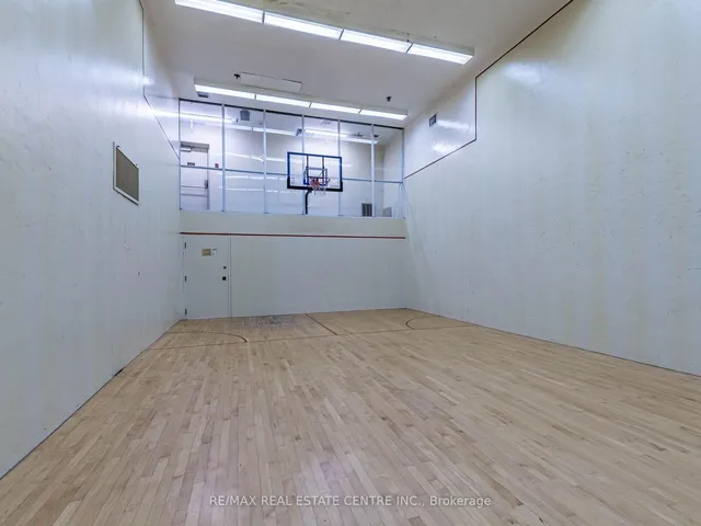 Additional image 40 of 3695 Kaneff Cres Unit 211