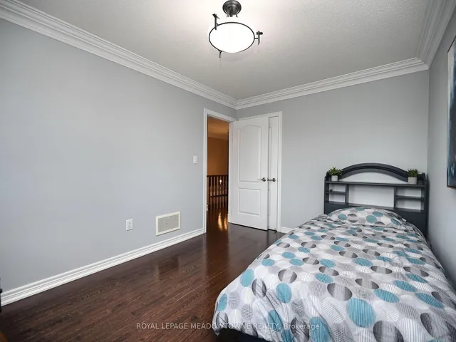 Additional image 36 of 2378 Wasaga Dr