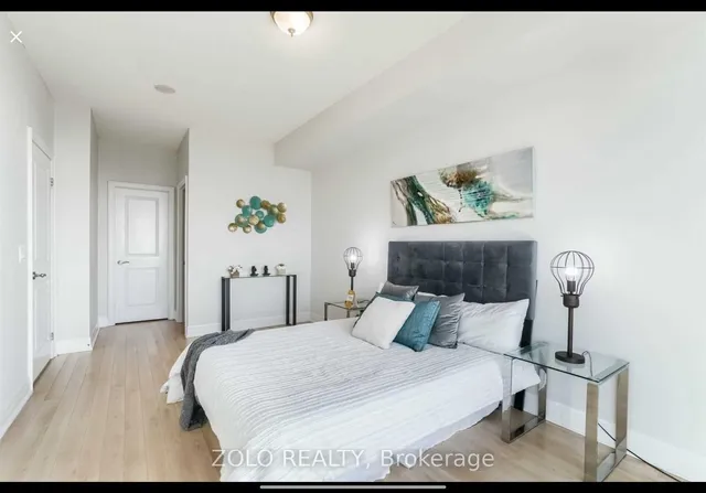 Additional image 15 of 100 John St Unit 1905