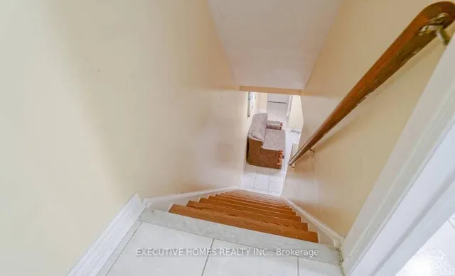 Additional image 35 of 114 Toba Cres