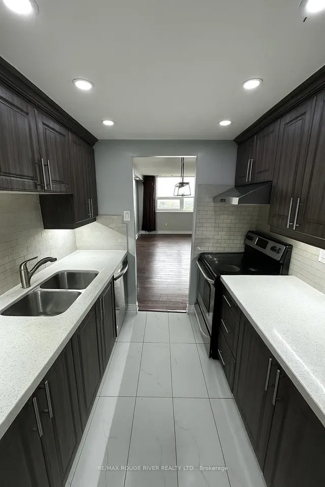 Additional image 2 of 4 Lisa St Unit 804