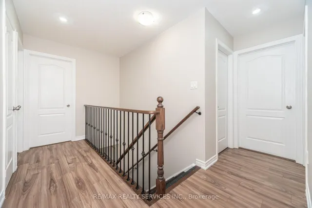 Additional image 22 of 3 Napoleon Cres