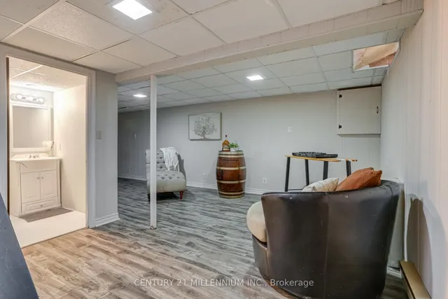 Additional image 15 of 15 Hasting Sq