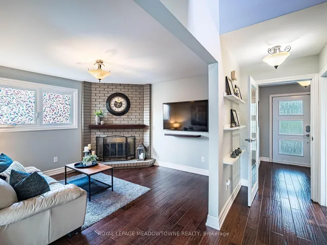 Additional image 5 of 117 Fairglen Ave