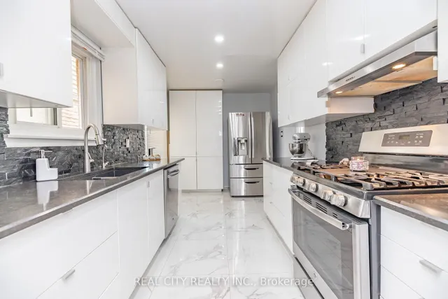 Additional image 15 of 70 Majestic Cres