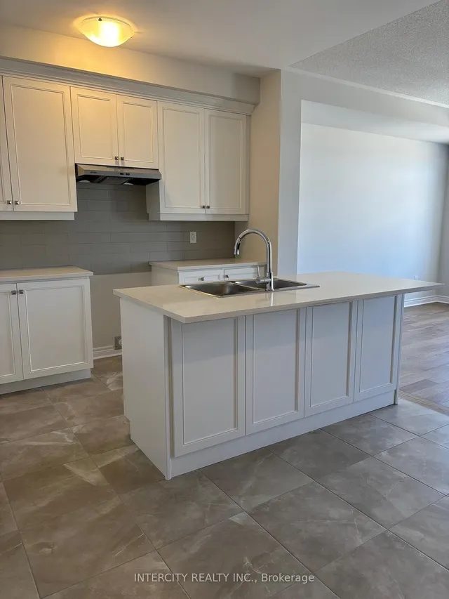 Additional image 3 of 323 Inspire Blvd