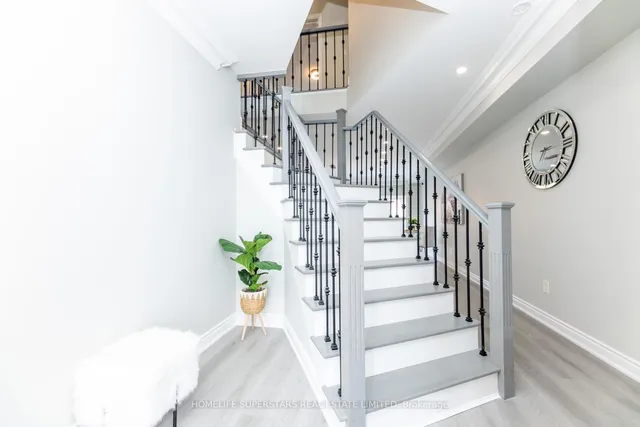 Additional image 15 of 16 Brussels Ave