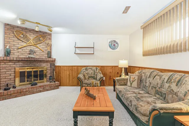 Additional image 24 of 13 Simmons Blvd