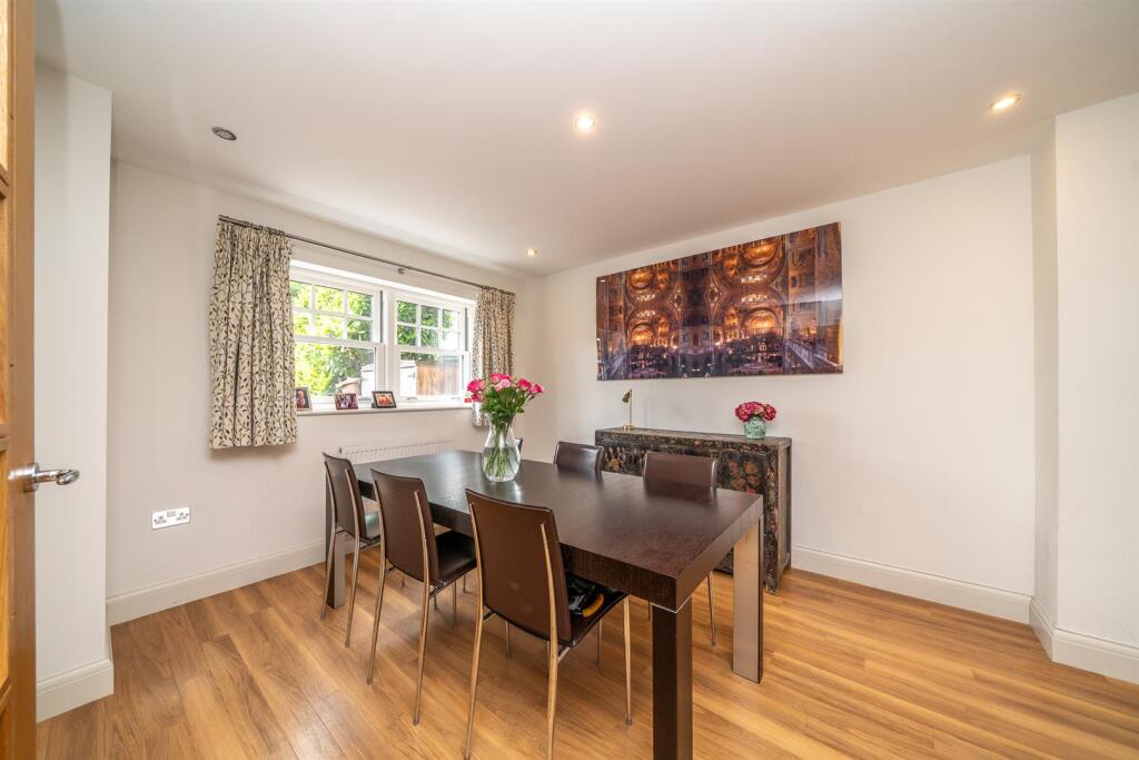 Additional image 6 of Warwick Road, St. Albans