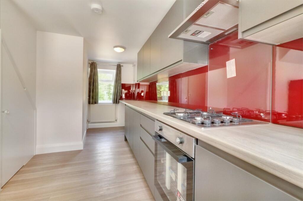 Additional image 8 of Hazel Grove, Hatfield, AL10