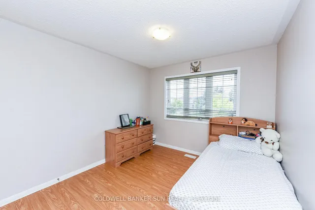 Additional image 25 of 34 Benmore Cres