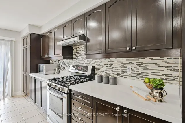 Additional image 18 of 6 Seascape Cres