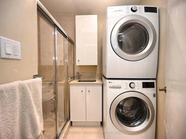 Additional image 32 of 3232 MCCARTHY Crt