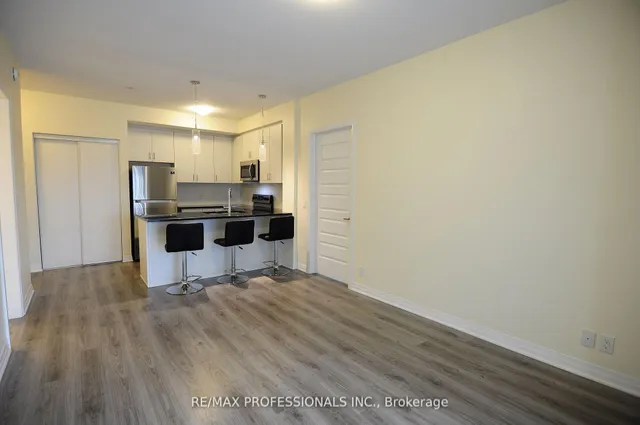 Additional image 4 of 128 Grovewood Common Unit 210