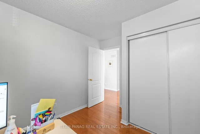 Additional image 29 of 22 Coachlight Cres