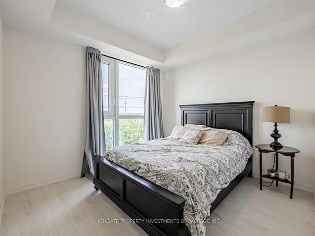 Additional image 18 of 509 Dundas St Unit 403