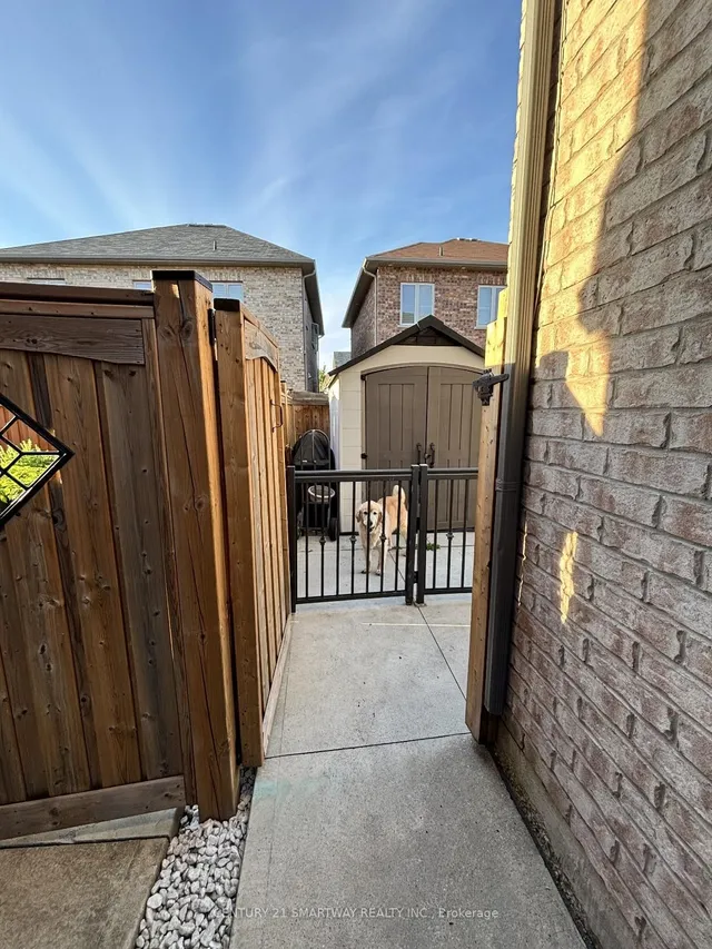 Additional image 27 of 25 Bucksaw St