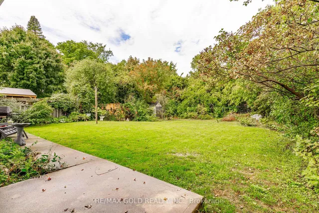 Additional image 37 of 12 Lorraine Cres