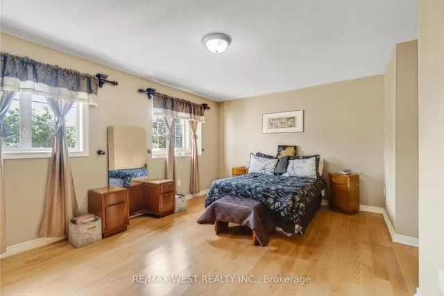 Additional image 5 of 35 Rotunda St