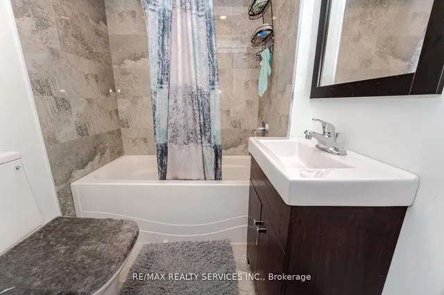 Additional image 43 of 65 Fann Dr