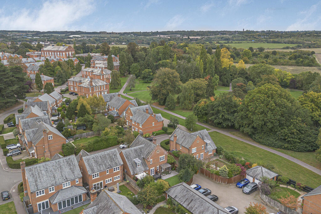 Additional image 30 of Beningfield Drive, St. Albans, Hertfordshire, AL2