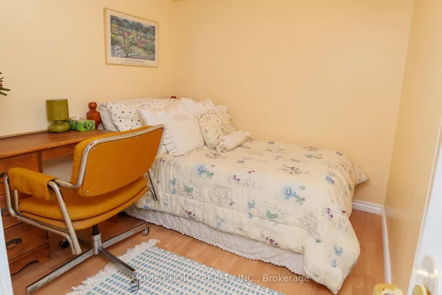 Additional image 23 of 914 Applecroft Circ