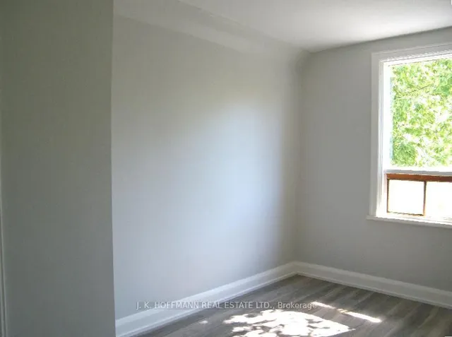 Additional image 10 of 33 Darrell Ave