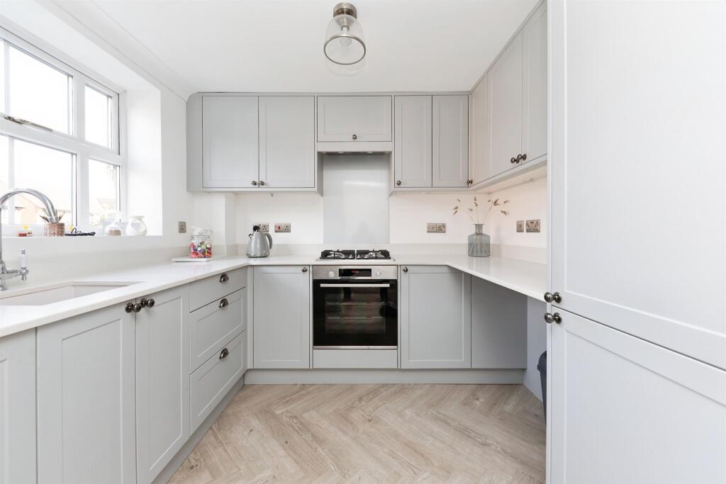 Additional image 2 of Drakes Way, Hatfield