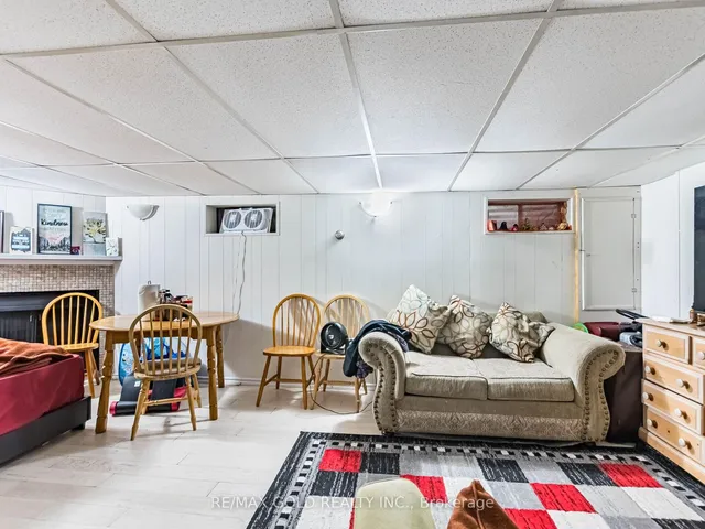 Additional image 26 of 30 Longbourne Cres