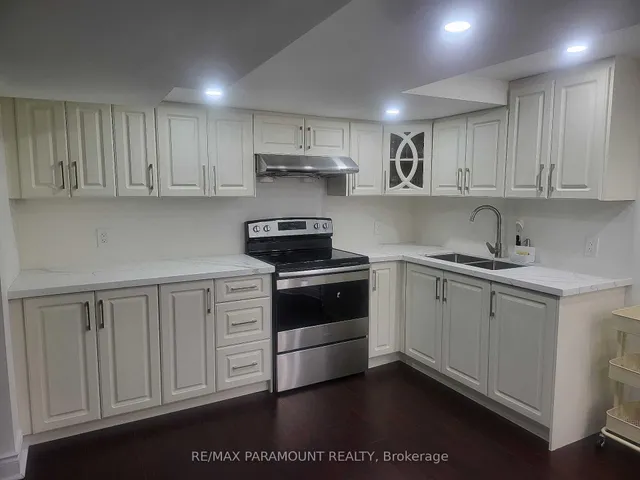 Additional image 38 of 8 Accolade Crt