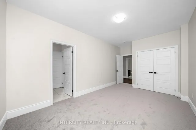 Additional image 27 of 18 Keyworth Cres