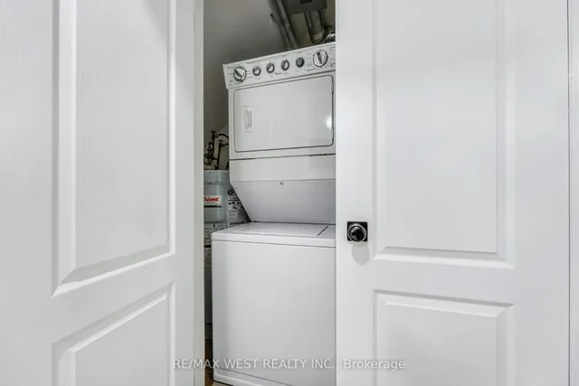 Additional image 25 of 15 Hays Blvd Unit 12