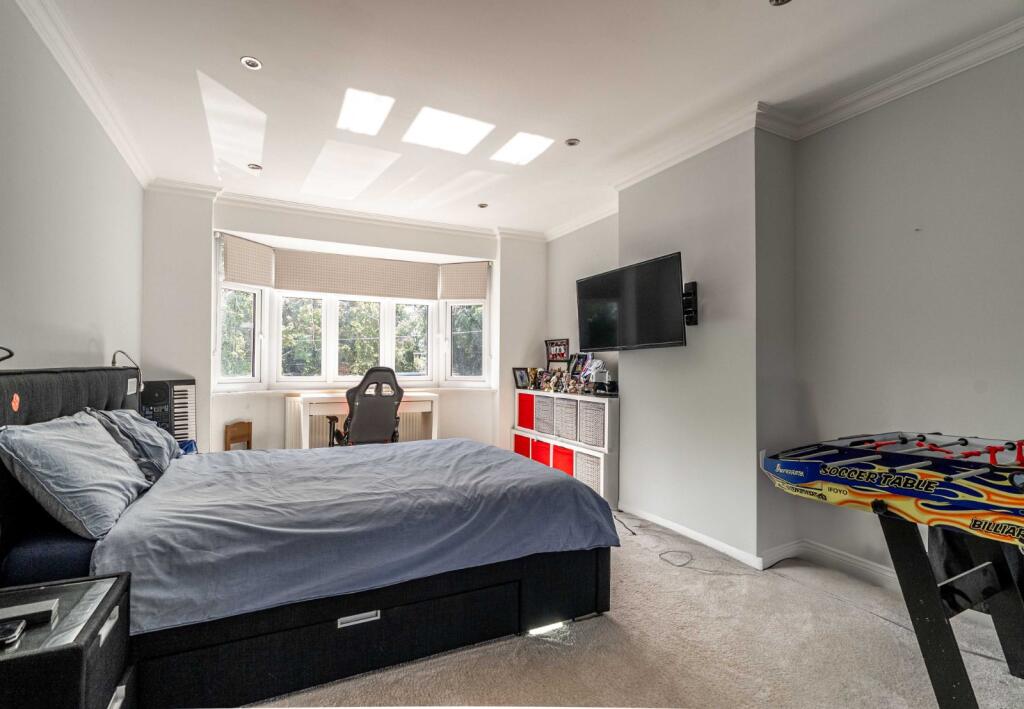 Additional image 18 of Napsbury Lane, St. Albans, Hertfordshire, AL1