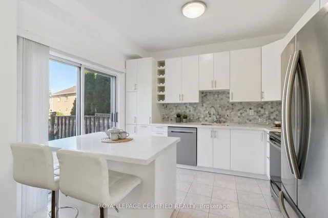 Additional image 20 of 530 Driftcurrent Dr Unit 1