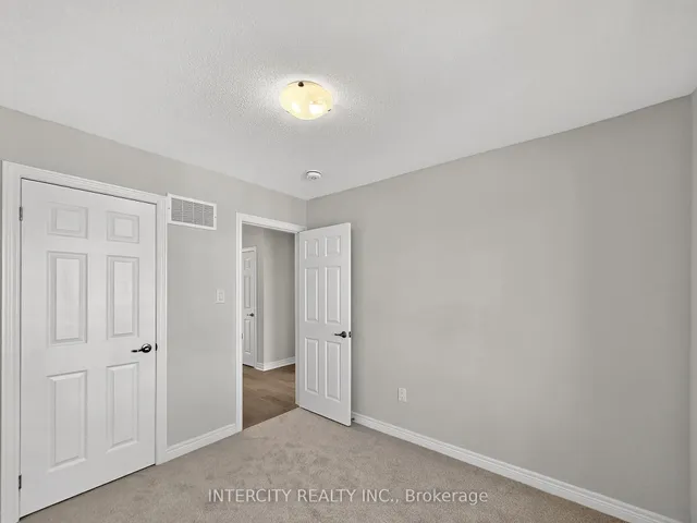 Additional image 33 of 100 Grassbank Rd