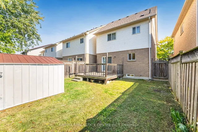 Additional image 32 of 86 Pauline Cres