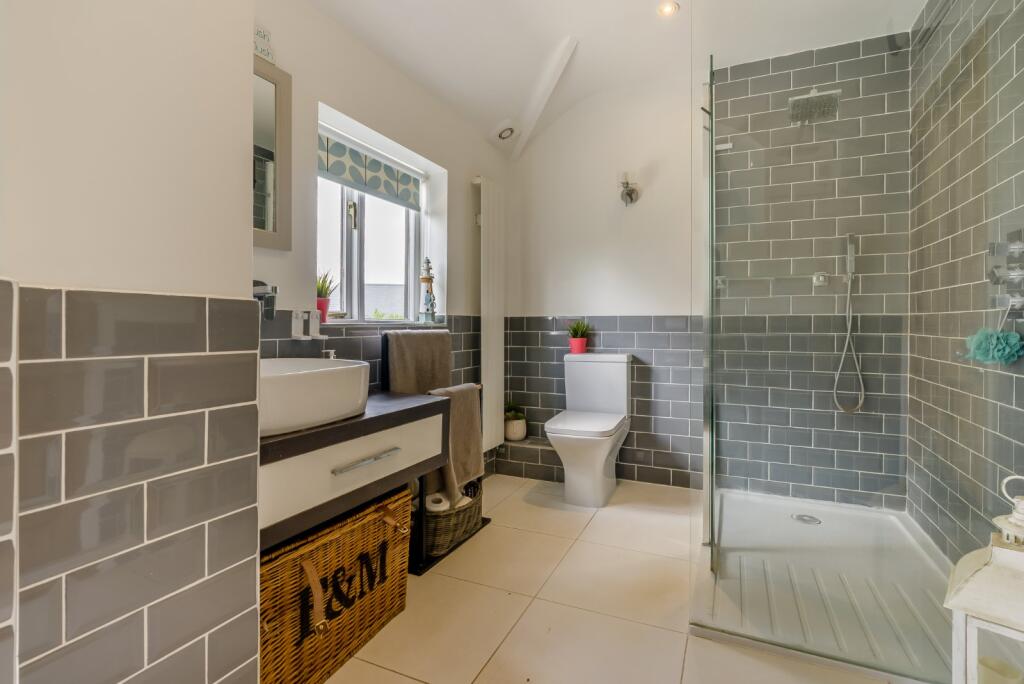 Additional image 59 of Radlett Road, Frogmore, St. Albans, Hertfordshire