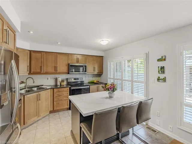 Additional image 15 of 4057 Donnic Dr