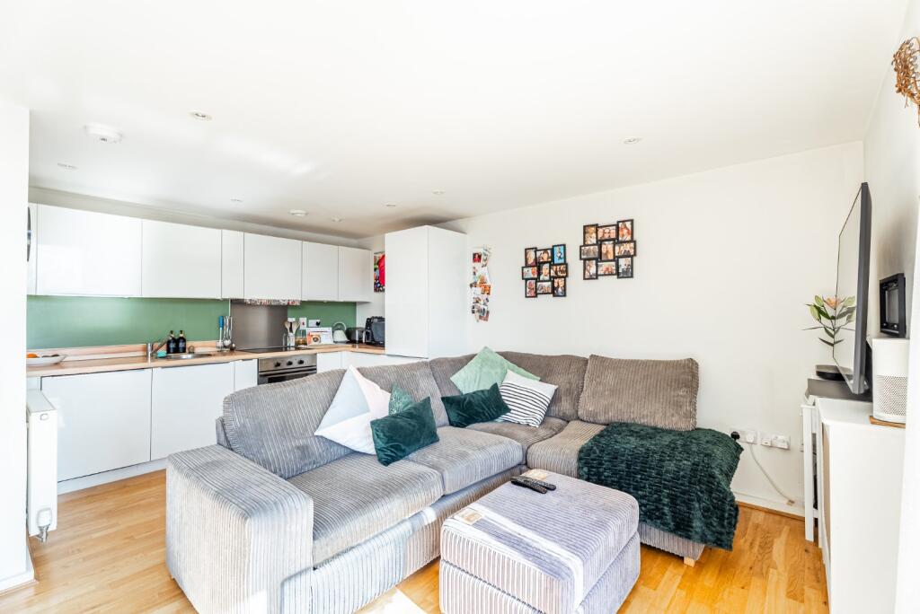 Additional image 6 of Oriel Court, Newsom Place, St. Albans, Hertfordshire, AL1