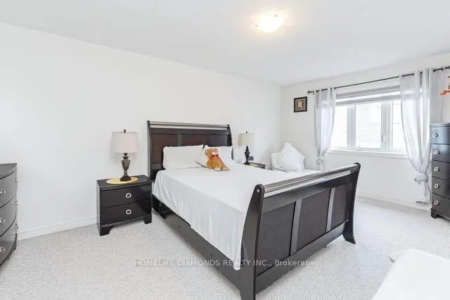 Additional image 25 of 4 FOLIAGE Dr