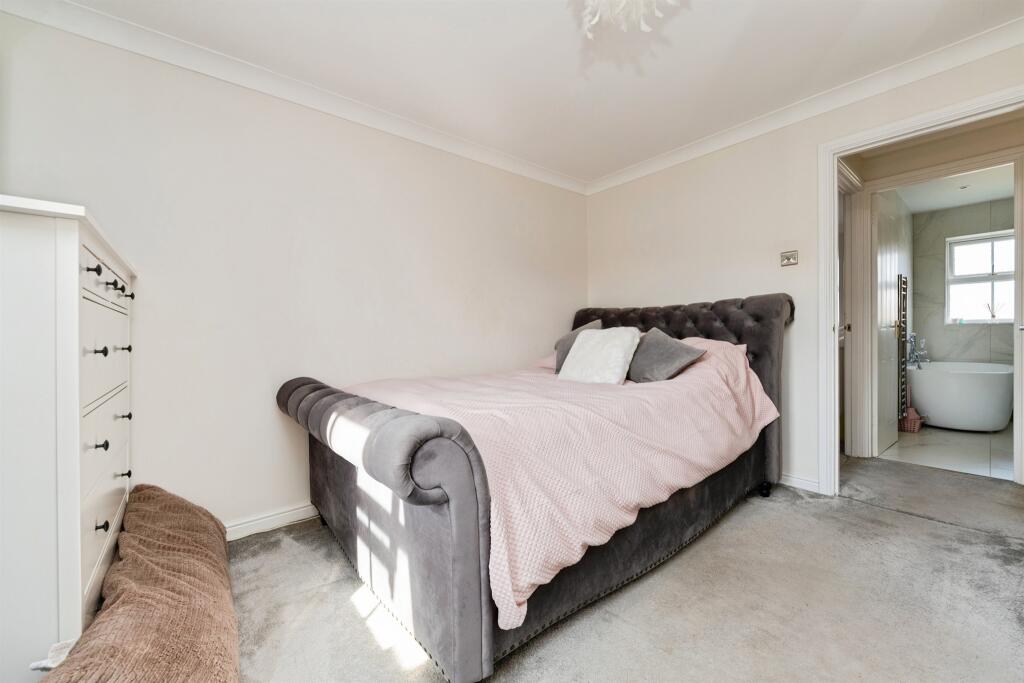 Additional image 10 of Drakes Way, Hatfield