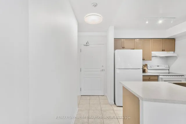 Additional image 16 of 300 Ray Lawson Blvd Unit 307