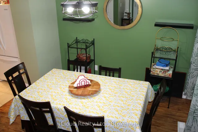 Additional image 21 of 42 Lindridge Ave