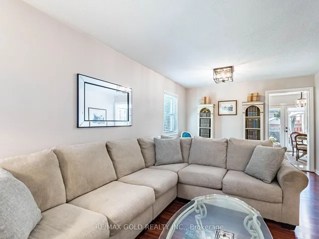 Additional image 10 of 98 Springview Dr