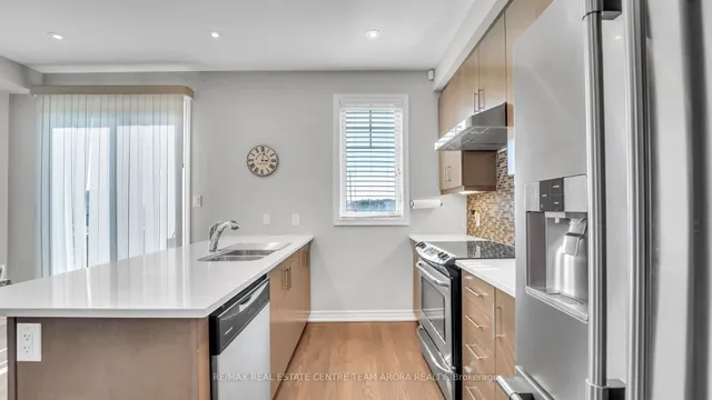 Additional image 10 of 232 Sky Harbour Dr