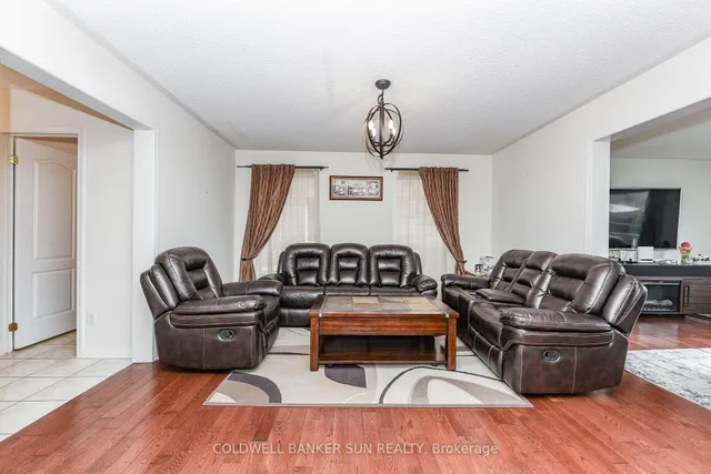 Additional image 9 of 34 Benmore Cres